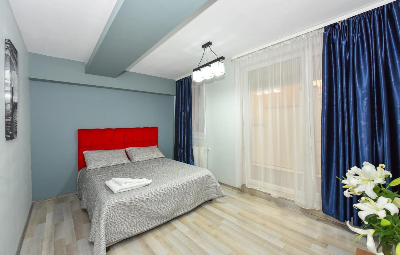 Royal Accommodation Bucarest Esterno foto